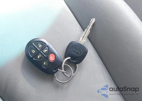 2011 Toyota Sienna Xle V6 из США, поврежденный, VIN 5TDYK3DC6BS061971